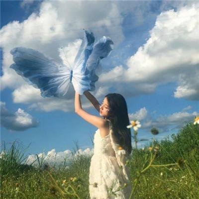 壁花女孩梦游中